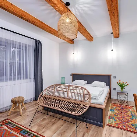 Kali Kert Vendeghaz * Szentbekkalla