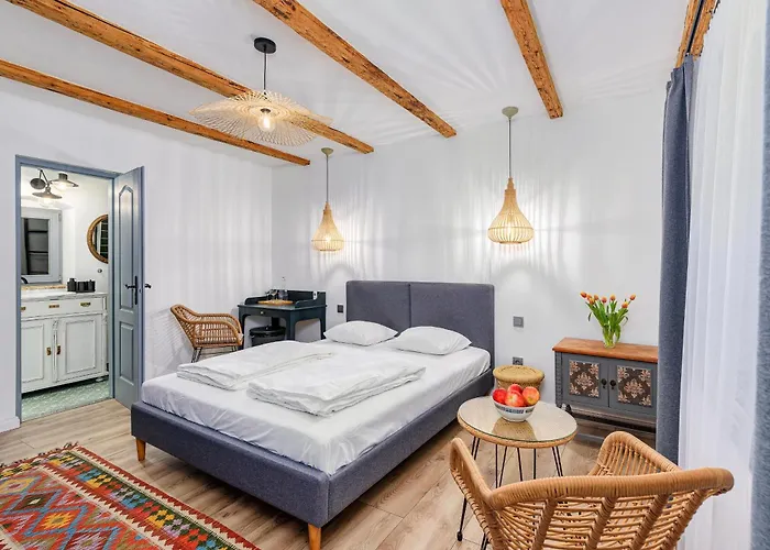 Kali Kert Vendeghaz Szentbekkalla