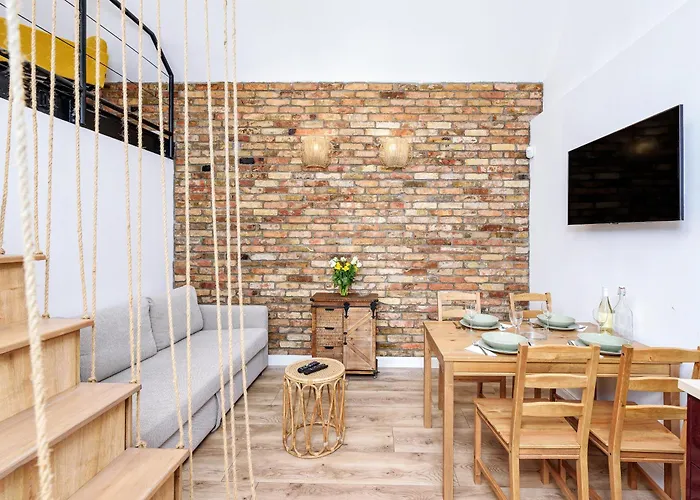 Kali Kert Vendeghaz Konukevi *